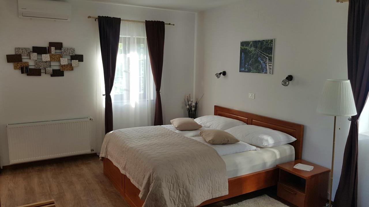 פליטויקה סלו B&B Plitvice Lakes Villa Mija מראה חיצוני תמונה