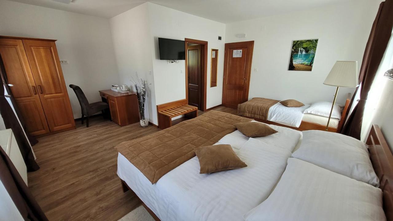 פליטויקה סלו B&B Plitvice Lakes Villa Mija מראה חיצוני תמונה