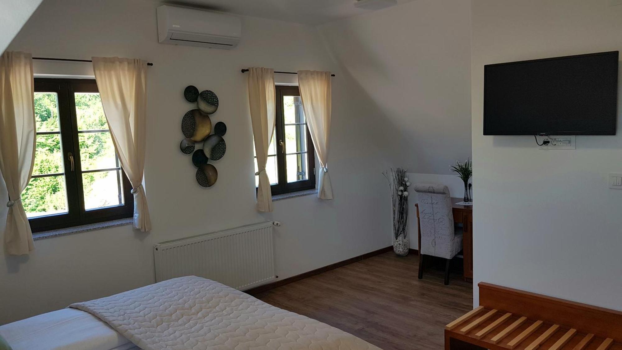 פליטויקה סלו B&B Plitvice Lakes Villa Mija חדר תמונה